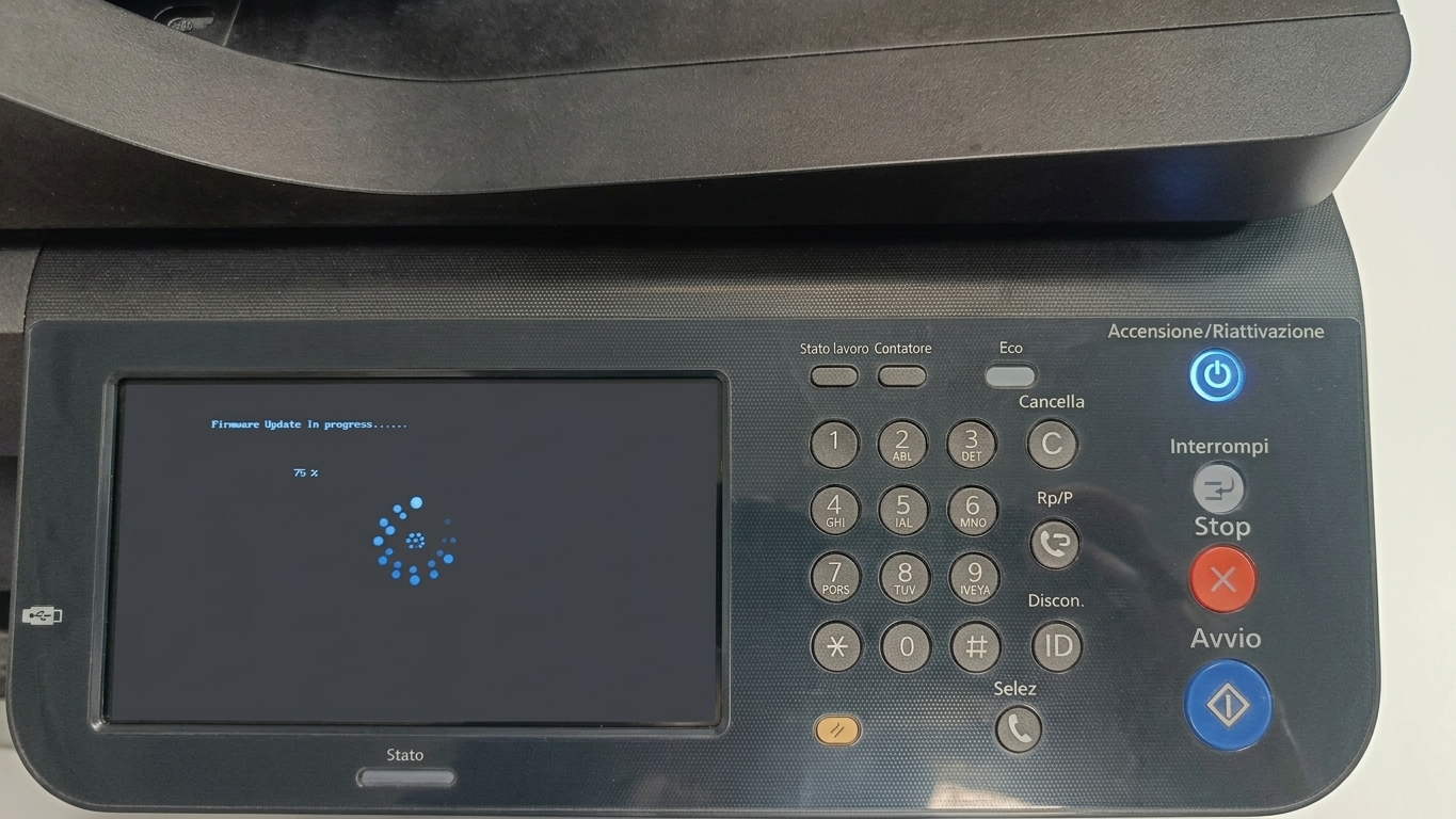 Ripristino del firmware sulla multifunzione Samsung X3220NR